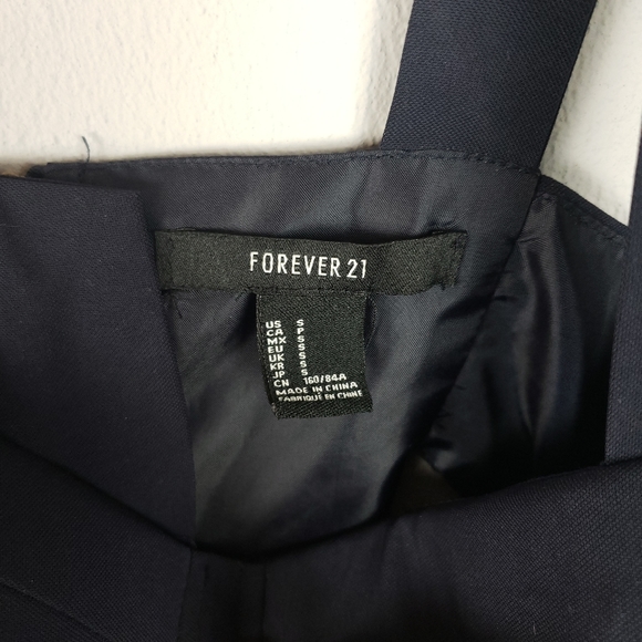 Navy Blue Crop Top - Picture 4 of 4